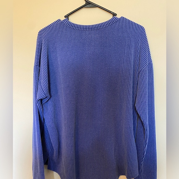 Maurices Royal Blue Long Sleeve T - Picture 4 of 4